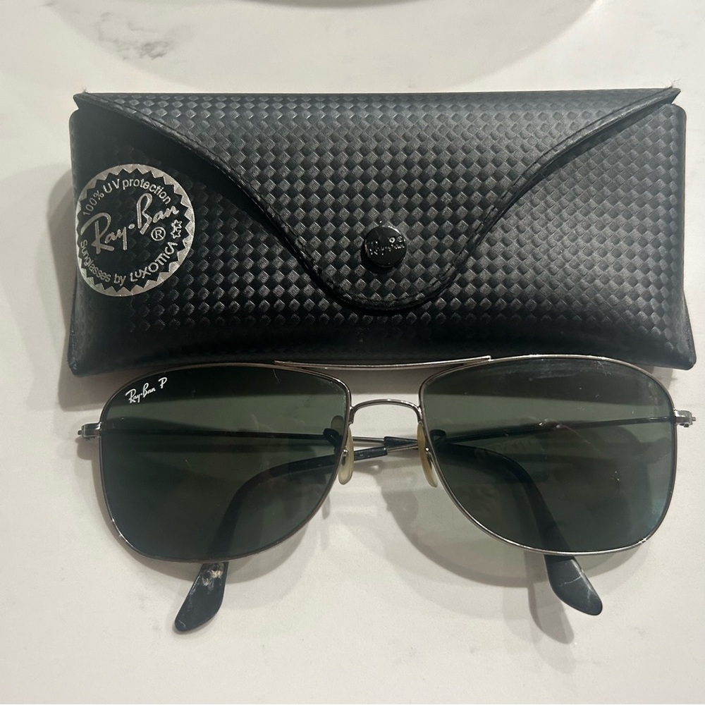 RayBan Men’s Polarized Aviator sunglasses